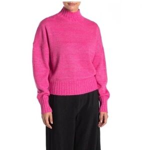 NWT NSR Mock Neck Knit Pink Sweater Size Medium